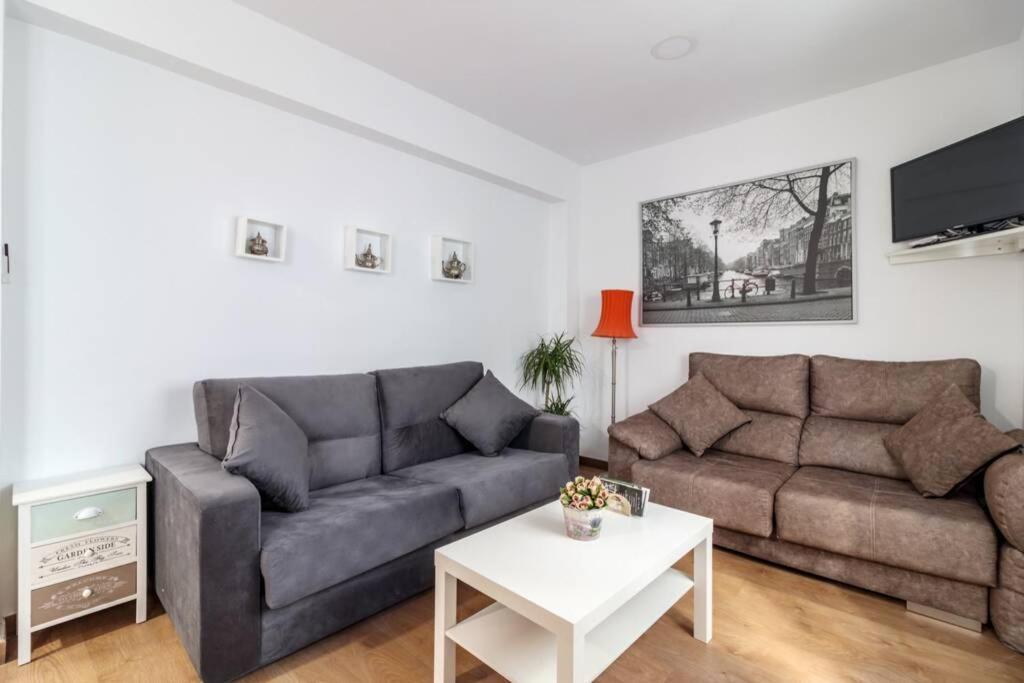 Lovely Apartment In The Centre Wifi Granada Exterior photo